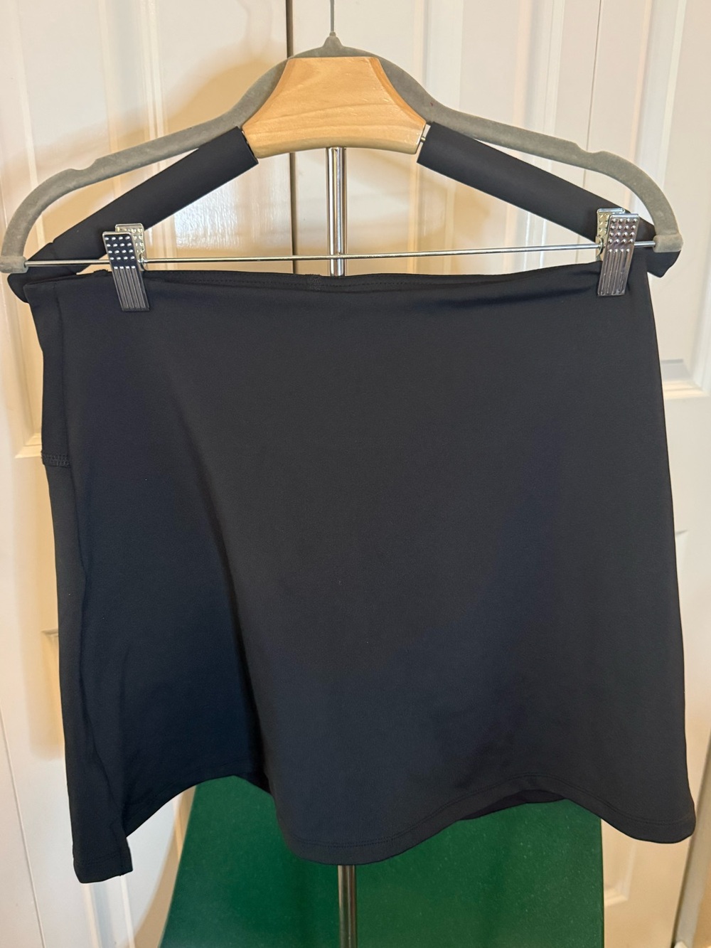 Zobha Black Mini Skirt Skort size Medium